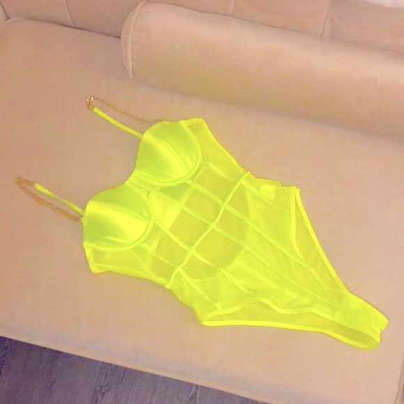 NWOT Luxe Neon Chain Strap Bodysuit - Picture 1 of 3